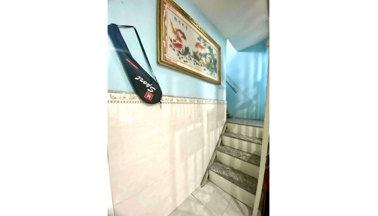 Bán nhà 2 tầng Tân Thới Hiệp Quân 12,40m2, chỉ 1,85 tỷ.