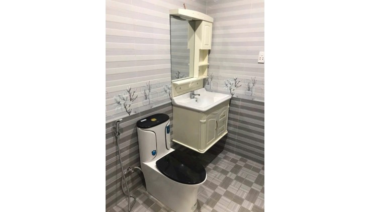 nhà bán trung tâm thị trấn củ chi dt 5,5 x 36m