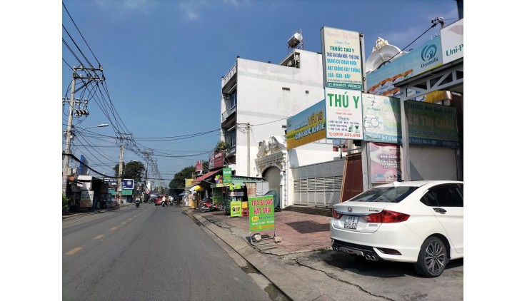 Bán đất mặt tiền Phan Văn Hớn, xã Xuân Thới Thượng, giá 10 tỷ + x tỷ