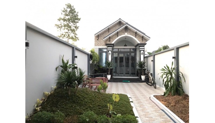 nhà bán trung tâm thị trấn củ chi dt 5,5 x 36m