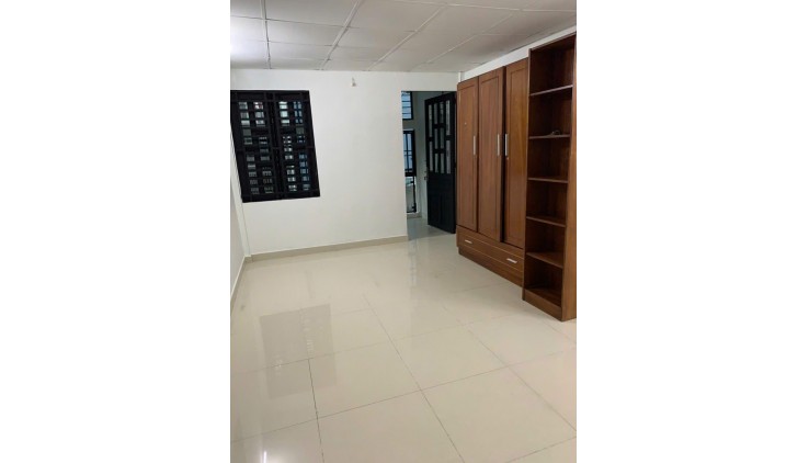 Nhà cho thuê, cư xá Đô Thành, Q.3, DT 56m2, trệt + lầu,2 PN, 16 triệu có thương lượng