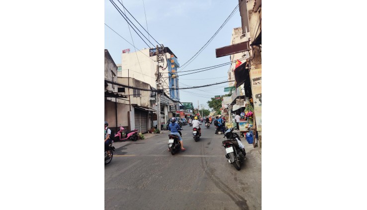 NHÀ MT ĐƯỜNG NHỰA 6M THÔNG LÊ VĂN KHƯƠNG,  HIỆP THÀNH, 48M2, Chỉ 3,8 Tỷ.