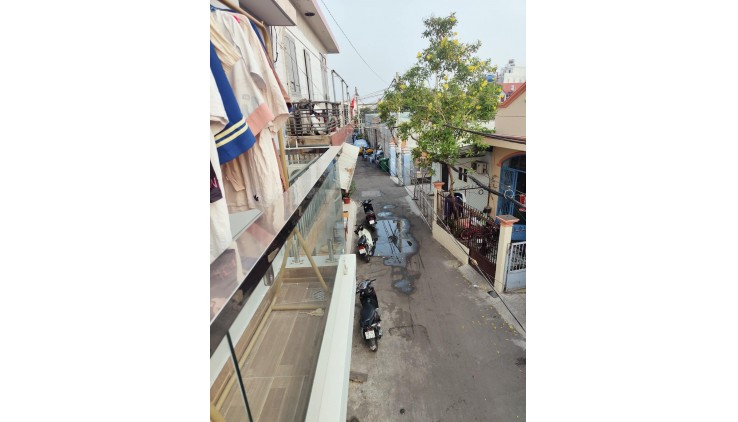 NHÀ MT ĐƯỜNG NHỰA 6M THÔNG LÊ VĂN KHƯƠNG,  HIỆP THÀNH, 48M2, Chỉ 3,8 Tỷ.