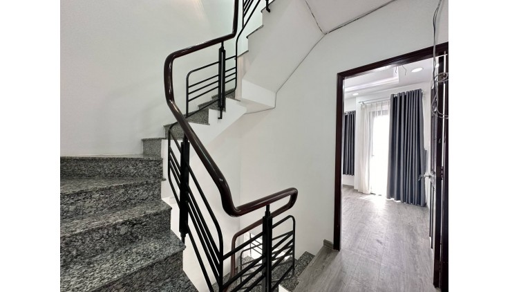 Hẻm Ôtô Nơ Trang Long Quận Bình Thạnh Phường 7.