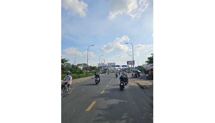 Mặt tiền An Dương Vương 6.2x36 hậu 6.3 220m2 P16 Q8 chỉ 21 tỷ 62