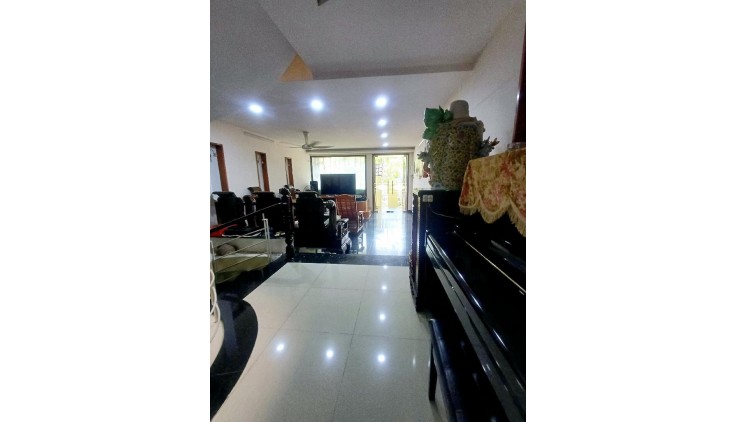 Mặt tiền đường số 7  khu Trung Sơn 5x20 4 tầng 100m2 chỉ 18 tỷ 5