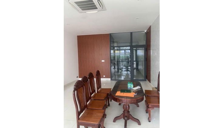 Tổ Hợp Nhà Hàng Tiệc Cưới Cafe 5525m2 có 420 tỷ x Dương Quảng Hàm Gò Vấp.Hồ Chí Minh