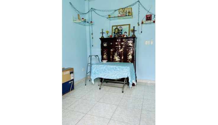 GIÁP AEON TÂN PHÚ - NHÀ ĐẸP ĐS BÌNH TÂN - HXH THÔNG - - 64M - 2 TẦNG - 3PN NHỈNH 5 TỶ XÍU