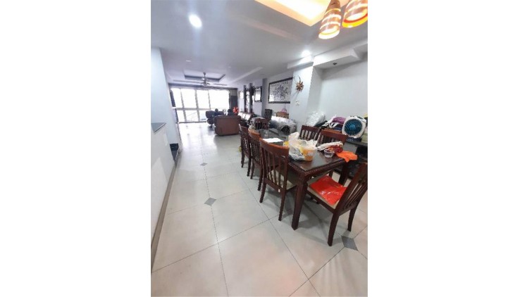 Mặt tiền đường số 8C khu Trung Sơn 5x20 4 tầng sổ riêng chỉ 19 tỷ