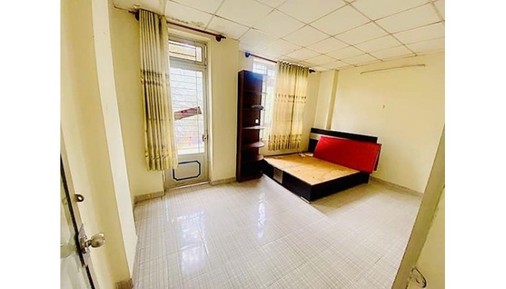 62M 0 LG —NGANG 5,5 NỞ HẬU - ĐƯỜNG 8M THÔNG - 3P QUA AEON TÂN PHÚ NHÍCH 4 TỶ TL