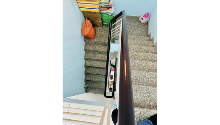 GIÁP AEON TÂN PHÚ - NHÀ ĐẸP ĐS BÌNH TÂN - HXH THÔNG - - 64M - 2 TẦNG - 3PN NHỈNH 5 TỶ XÍU