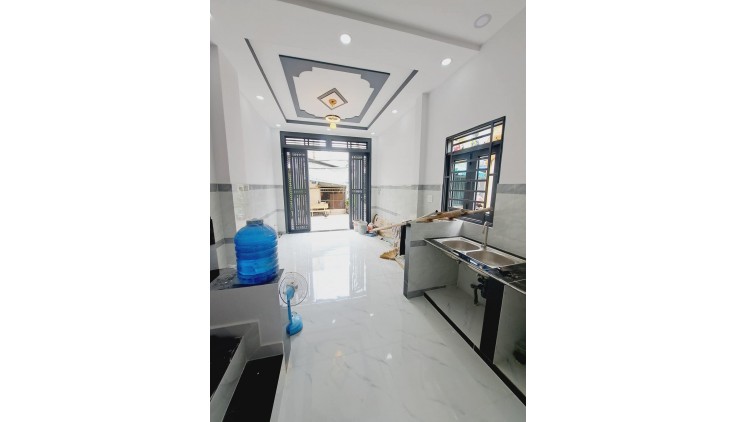 NHÀ CĂN GÓC 4 MẶT HXH THÔNG, CHIẾN LƯỢC, BTĐ, VỪA Ở VỪA KD ĐỈNH. Chỉ 2,95 Tỷ.