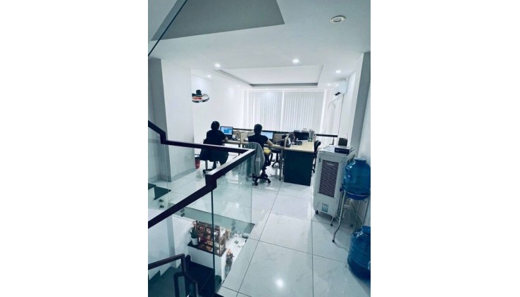 Đường Trường Sa Phường 15 Quận Bình Thạnh Nhà Đẹp Ở Ngay.
