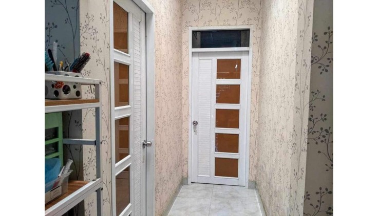 NHÀ MẶT TIỀN ĐƯỜNG LÊ THỊ RI RỘNG 10M - TT HÓC MÔN - CÁCH BỆNH VIỆN HÓC MÔN 300M - 63M2 - CHỈ 4,2 TỶ.