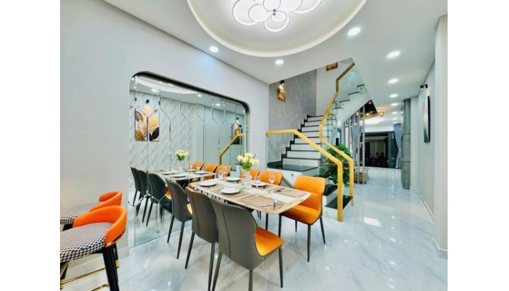 Đường  Lê Văn Sỹ Quận Phú Nhuận Phường 13.