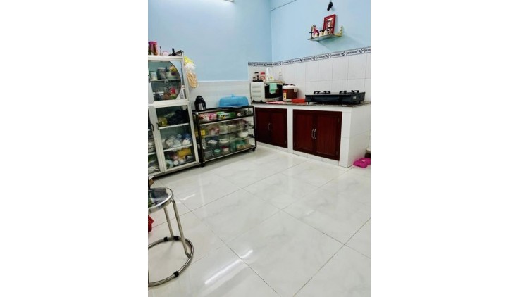 GIÁP AEON TÂN PHÚ - NHÀ ĐẸP ĐS BÌNH TÂN - HXH THÔNG - - 64M - 2 TẦNG - 3PN NHỈNH 5 TỶ XÍU