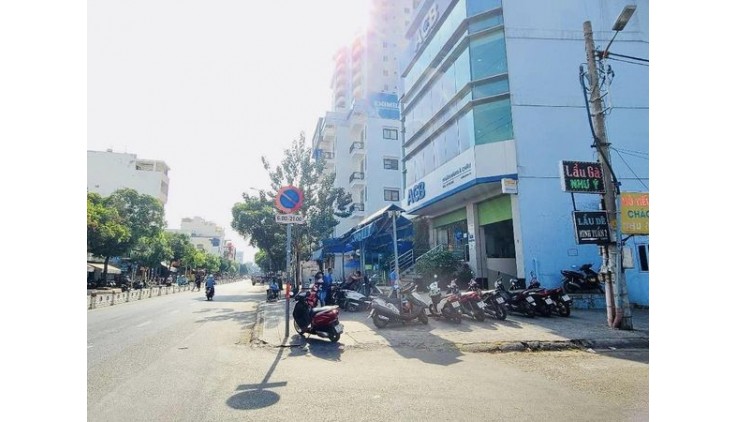TÂN PHÚ - HIỀN VƯƠNG - NHÀ 2 MẶT TIỀN - 2 TẦNG - 65M NỞ HẬU NHÍCH 4 TỶ