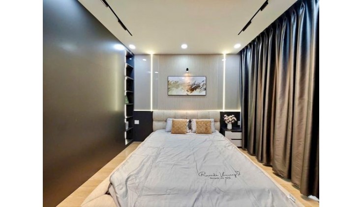 Đường  Lý Thái Tổ Phường 9 Quận 10 Nhà Xây Mới