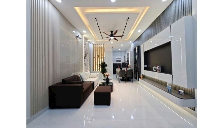 Đường  Lý Thái Tổ Phường 9 Quận 10 Nhà Xây Mới