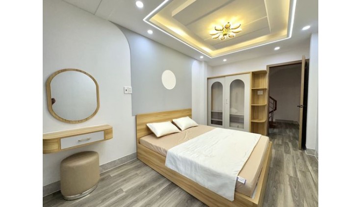 Hẻm Ôtô Tránh Phan Xích Long Quận Phú Nhuận Phường 3.