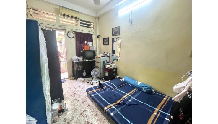 ** Bán Đất Tặng Nhà TT Quận 10, Nhà HXH 6m Đổ Cửa-4Tầng,32m Sổ Vuông Đẹp,6.35Tỷ TL