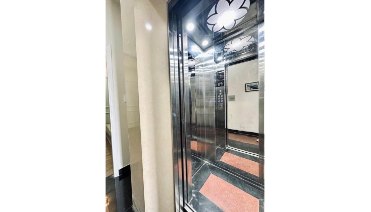 * Bán Nhanh-Nhà 7 Lầu CN 67,2m Mặt Phố KD Nguyễn Công Trứ Quận Nhất, 35TỶ Chốt
