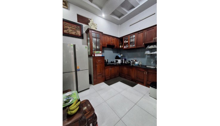 BÁN NHÀ 4 TẦNG, 48M2, PHÚ THUận, Q.7, GIÁ 7,2 TỶ, SỔ HỒNG