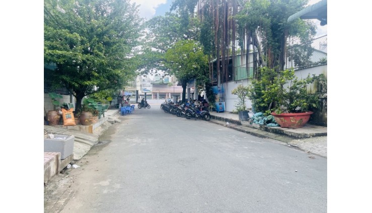QUỐC LỘ 13, 4 TẦNG 266M2, HIỆP BÌNH PHƯỚC THỦ ĐỨC, 23TỶ.