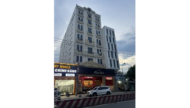 Bán Nhà MẶT TIỀN KD đường Phạm Viết Chánh,Q.1,DT:5mx32m,KC:,TRỆT,4 lầu,,Giá:85 tỷ.