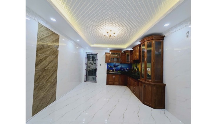 Bán nhà Lê Văn Quới, Bình Tân, dt 4m x17m, 4 tầng, 1 sẹt, hxh tới nhà, 7.8 tỷ