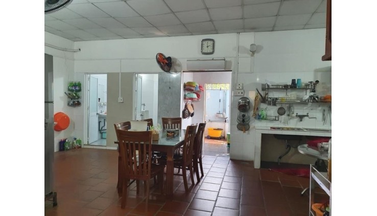 Bán nhà HXH Phan Văn Hớn, Bà Điểm, Hóc Môn, 300m2, Giá 10 tỷ TL.