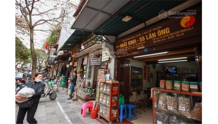 *Bán Gấp Mặt Tiền Trung Tâm Quận 5,4 TầngBTCT 62M2,Căn Góc 2 Mặt Hẻm XH- Xíu 15Tỷ