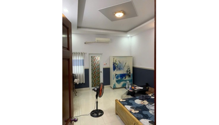 HOT GIẢM GIÁ CỰC SỐC- NHÀ 4 TẦNG - MẶT TIỀN ĐƯỜNG NHỰA PHƯỜNG THỚI AN Q12 - KHU AN NINH.