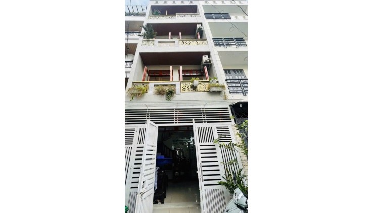 NHÀ CHÍNH CHỦ - GIÁ TỐT - Vị Trí Đẹp Tại Đường số 21 Phường 8 Gò Vấp, TPHCM