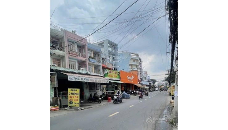 Hẻm ô tô gần Aeon Tân Phú - 54m2 - 3 tầng 4pn nhà còn mới, đẹp - chỉ 5tỷxx
