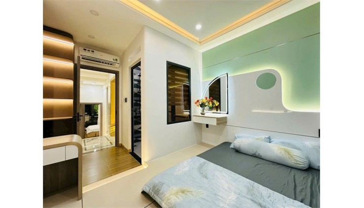 TK Cực Đẹp, Hiện Đại nhất 2024 – 6 Tầng Thang Máy, Phòng Karaoke 5*, Phòng Xông Hơi – chỉ 12 Tỷ