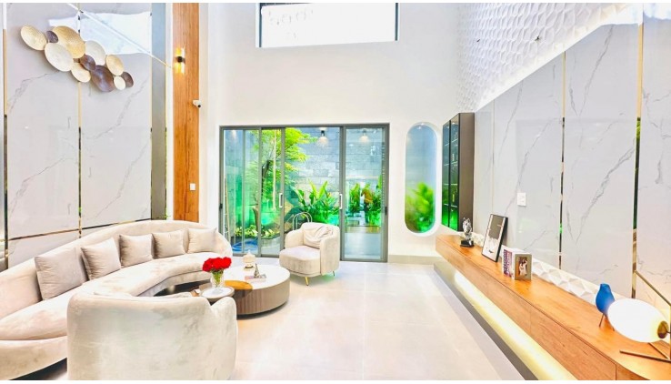 NHÀ PHỐ 5 TẦNG - 105M2 - ĐƯỜNG LỚN VỪA Ở VỪA KINH DOANH - TẶNG HẾT NỘI THẤT HIỆN ĐẠI CÓ TRONG HÌNH