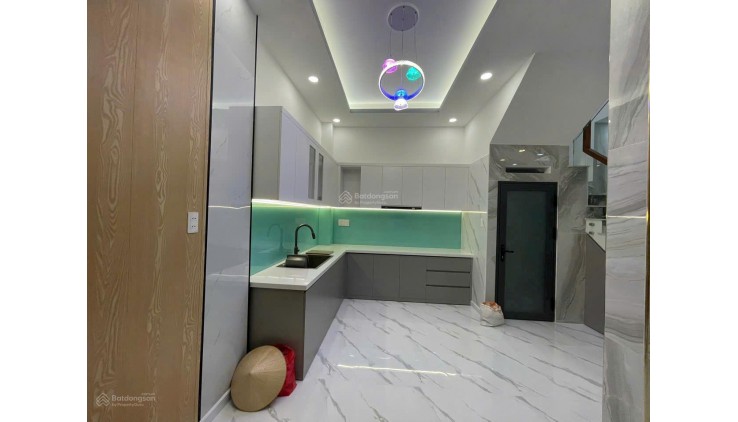 *Bán Nhà HXH,Gần MT Hậu Giang Q6,Mới Đẹp 3Tầng Ngang Khủng Hiếm 5,9m Nhỉnh6Tỷ