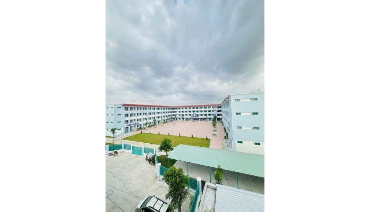 Tên lửa, BTĐB, 4 tầng, 4 phòng ngủ,đường 8m thông, TL.