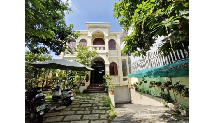 BIỆT THỰ 3 TẦNG, MẶT TIỀN HIỆP PHÚ Q9, 277M2, 19.5 Tỷ.