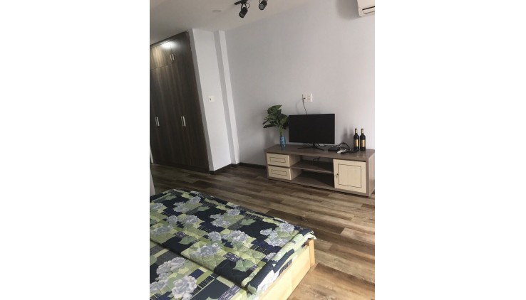 Bán Nhà MẶT TIỀN KD đường Trần Hưng Đạo,Q.5,DT:4mx22m,KC:,TRỆT,1 lầu,,Giá:30 tỷ