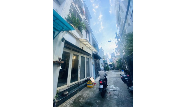 HẺM XE HƠI 5M THÔNG, PHAN HUY ÍCH P12 GÒ VẤP 3 TẦNG DT 41M2 DÒNG TIỀN 15TR/TH GIÁ CHỈ NHỈNH 5 TỶ