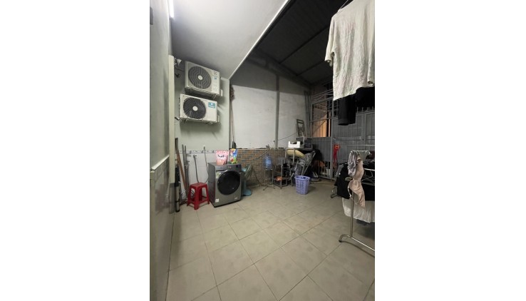 NHÀ ĐẸP BHH A - BÌNH TÂN - 4.2MX15M - NỞ HẬU-HẺM 8M THÔNG- NHỈNH 5 TỶ