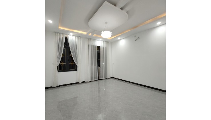 Cần Bán Nhà Bình Chánh Đường Đinh Đức Thiện - Sổ Hồng Riêng, Diện Tích Rộng, Hỗ Trợ Vay Ngân Hàng