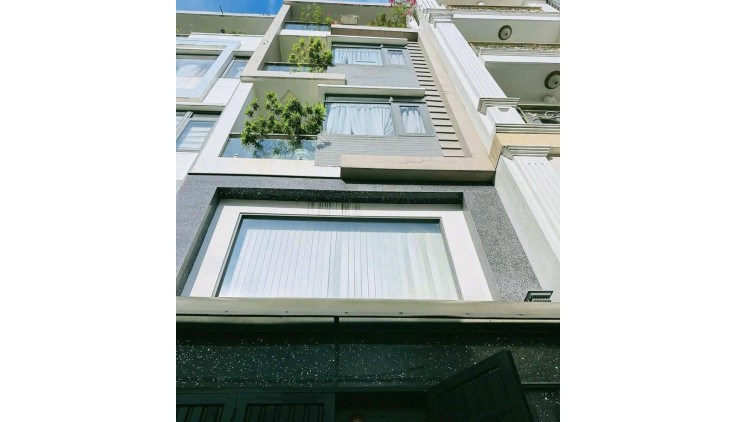 Bán Nhà Hẻm Ô Tô - Hoàng Hoa Thám - Quận Bình Thạnh - 60m2 - 4Tầng - Chỉ Nhỉnh 11Tỷ .