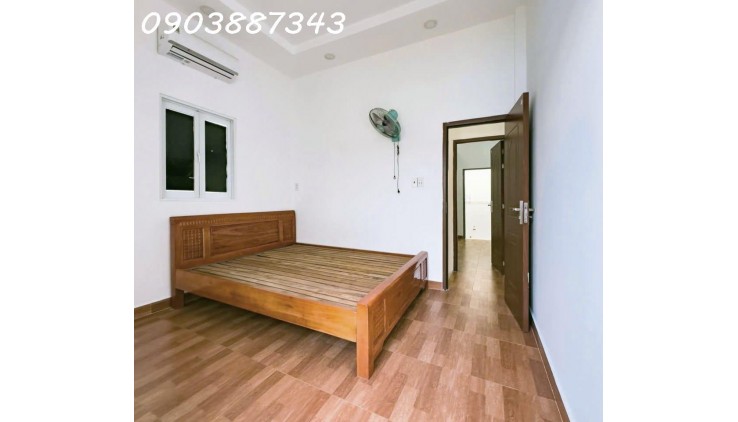 Bán Nhà Hẻm Ô tô 5m - Đường Lê Quang Định - Quận Bình Thạnh - 120m2 - Chỉ Nhỉnh 12 Tỷ .