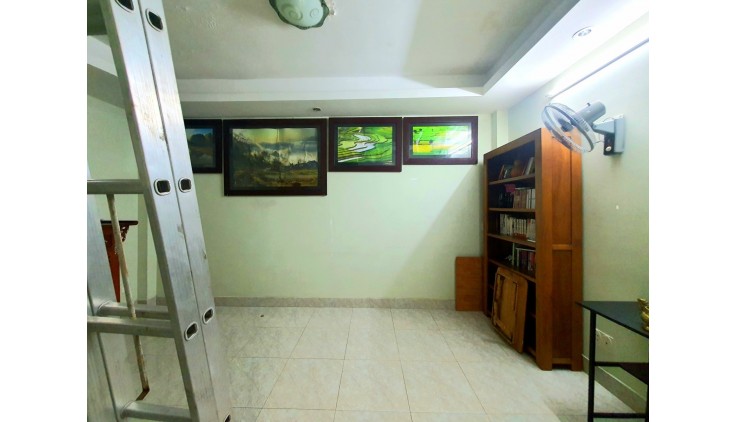 Nhà 5.6 tỷ, PHAN ĐĂNG LƯU, PN, 5 PHÒNG, 55M2