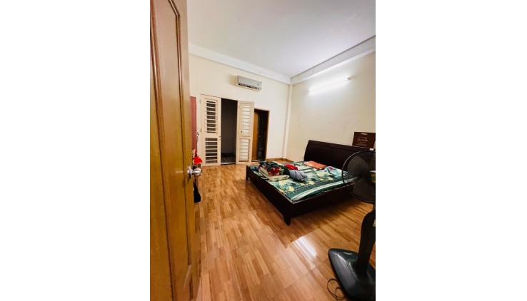 Nhà Đẹp 2 tầng Hiệp Bình Chánh, 64m² Giá 5.9 Tỷ TL - Khu Dân Cư Sầm Uất