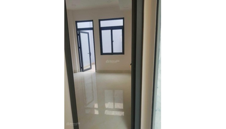 Bán nhà HXH Tôn Thất Tùng Q1 - Góc 2 MT - KC 4T - thang máy - DT: 5*20m - - HĐT 60tr Giá 24.5 tỷ  Thương luọng Giá tốt