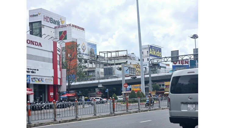Bán đất HXH Xô Viết Nghệ Tĩnh, P15, Bình Thạnh, 175m2, ngang 8,6m, hẻm xe hơi thông
